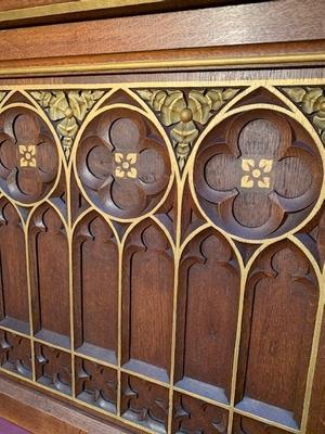 Small Home-Altar O.L. Of Perpetual Help style Gothic - style en Oak wood, Germany 19th century ( anno 1875 )