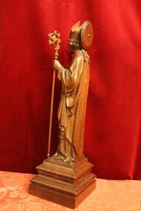 St. Lambertus Statue  style Gothic - style en hand-carved wood Oak, Belgium 18 th century ( Anno 1870 )