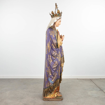 St. Mary Mater Dolorosa  style Gothic - style en Plaster polychrome, Belgium 19 th century