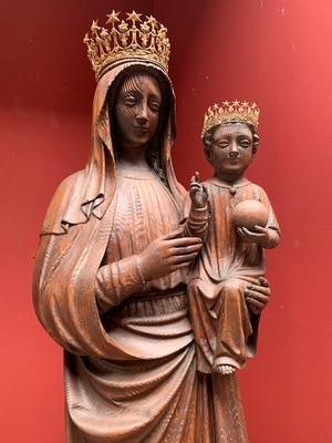 St. Mary With Child style Gothic - style en hand-carved wood , Belgium 19th century