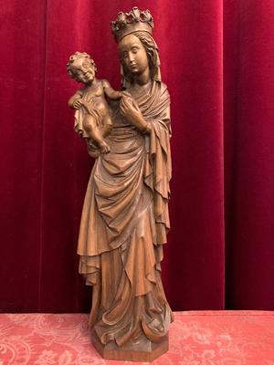 St.Mary With Child  style Gothic - style en Carved Wood, Southern Germany 20th Century