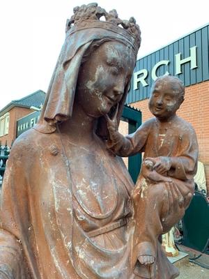 St. Mary With Child Cast Iron Weight 230 Kgs ! style Gothic - style en Cast Iron, France 19th century