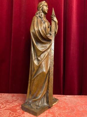 St. Veronica Statue style Gothic - style en Fully Hand - Carved Wood Oak, Belgium 19 th century ( Anno 1875 )