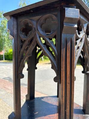 Stand. style Gothic - Style en Oak wood, France 19 th century