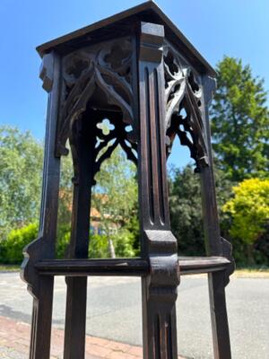 Stand. style Gothic - Style en Oak wood, France 19 th century