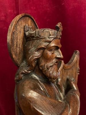 Statue King David style Gothic - style en hand-carved wood Oak, Belgium 19th century ( anno 1890 )