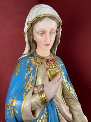 Statue St. Mary  style Gothic - style en Plaster polychrome, Belgium 19 th century ( Anno 1875 )