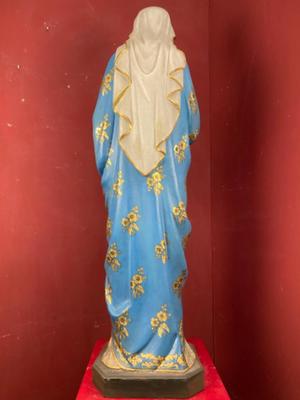 Statue St. Mary  style Gothic - style en Plaster polychrome, Belgium 19 th century ( Anno 1875 )