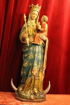 Statue St. Mary With Child style Gothic - style en plaster polychrome, Belgium 19th century ( anno 1875 )