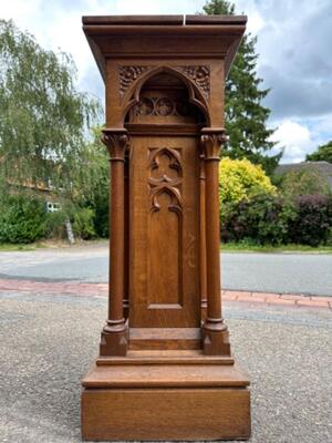 Statue Stand style Gothic - Style en Oak wood, Belgium  19 th century ( Anno 1885 )