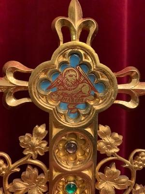 Stunning Reliquary And Relic Of The True Cross, Originally Sealed Relic 18 Th Century. Base - Relic St. Bartholomeus style Gothic - style en Bronze / Gilt / Gemstones / Enamelled Evangelists, Belgium 19 th century ( Anno 1870 )