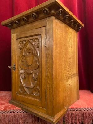 Tabernacle style Gothic - style en Oak wood, Belgium 19 th century ( Anno 1890 )