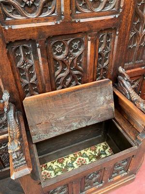 Throne style Gothic - Style en Oak Wood, Belgium 19th century