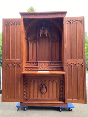 Very Rare Cabinet - Altar  style Gothic - style en Walnut wood , Barcelona - Spain 19 th century