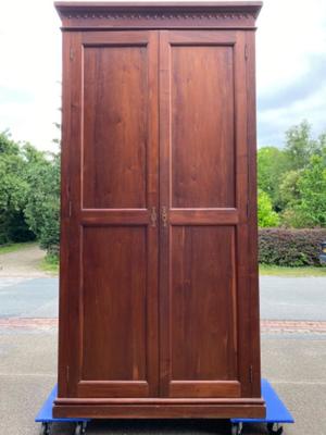 Very Rare Cabinet - Altar  style Gothic - style en Walnut wood , Barcelona - Spain 19 th century