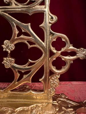 Wall - Bracket style Gothic - Style en Bronze / Polished and Varnished, Belgium  19 th century ( Anno 1885 )