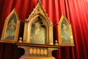 Tryptich With Paintings ( Painted On Panel ) style Gothic en Wood walnut, France 19th century