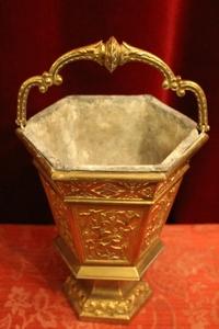 Holy Water Bucket en Solid Bronze , Belgium 19th century