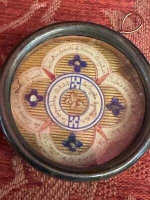 1  Important Multi Reliquary Relics:Ex Cryptha, Ex Sepulcre Bmv. Ex Sepulcre Dnjc. Ex Domo St. Joseph. Ex Habitu St. Franc Of Ass. St. Joannes Baptist