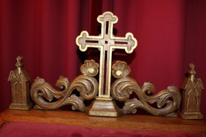 Kneeler en wood oak / Red Velvet., France 19th century