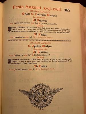 1  Large Antiphonarium Cisterciense In Perfect Condition Brass Locks And Applications