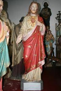 Life-Size Statue Sacred Heart  en Terra-Cotta polychrome, France 19th century