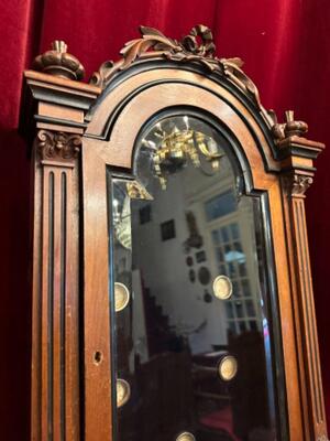 Hanging Display Cabinet style Louis Seize en Wood / Glass, Belgium  19 th century ( Anno 1885 )