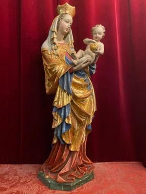 Madonna & Child  en Carved Wood Polychrome / Gilt, Southern Germany 20th century