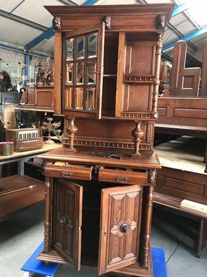 Cabinet  style Mechelen Style en Oak wood, Belgium 19th century ( anno 1835 )