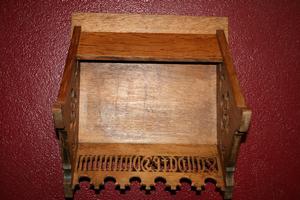 Missal Stand en Oak , Belgium 19 th century