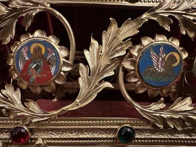 Missal Stand Adustable en Brass / Bronze / Enamel / Stones / Polished and Varnished, France 19 th century ( Anno 1865 )
