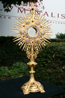 Monstrance en BRASS / ENAMEL, France 19th century