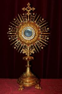 Monstrance With Original Lunula. River Stones  en Brass / Gilt, France 19th century