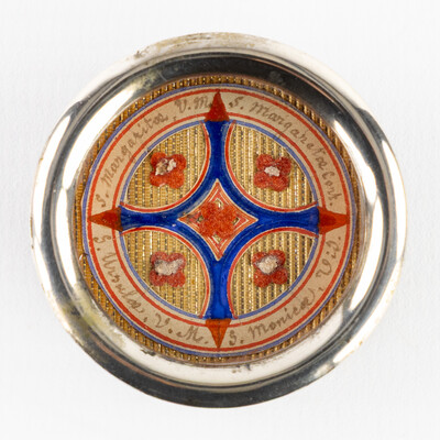 Multi Reliquary Ex Ossibus Relics : St. Ursula, St. Margaretha Of Antiochië, St. Margaretha Of Cortona, St. Monica With Original Document en Brass / Glass / Wax Seal, 19 th century