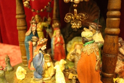 Nativity Scene en fully hand-carved wood / polychrome , Northern - Italy 19th century