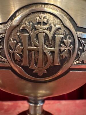 Ciborium style Neo Classicistic en Full - Silver / Silver Marks Present, Belgium  19 th century