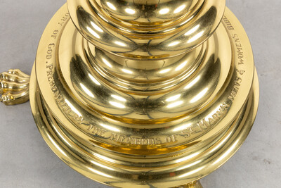 Eagle Lectern Inscription : 'To The Glory Of God. Presented By The Members Of St. Mary'S Men'S And Woman'S Bible Classes, Easter 1905.' style Neo Classicistic en Bronze, England 19 th century Donated : 1905