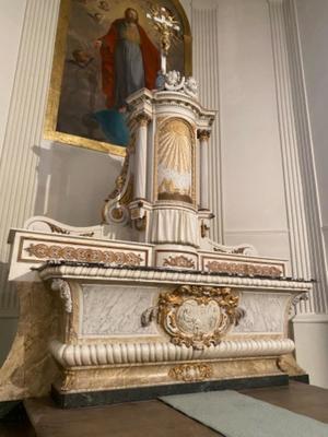 Exceptional Altar With Exposition Cylinder Tabernacle And Chalice Tabernacle style Neo Classicistic en Wood Polychrome, Aalbeke Belgium 18 th century ( Anno 1785 )