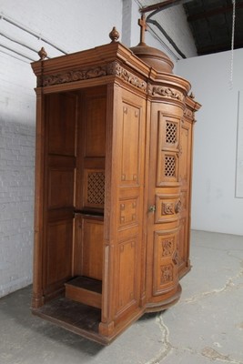 Confessional  style NEO-CLASSICISTIC-STYLE en Oak wood, France