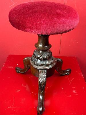 Piano Stool. en Wood / Fabrics Velvet, 19 th century