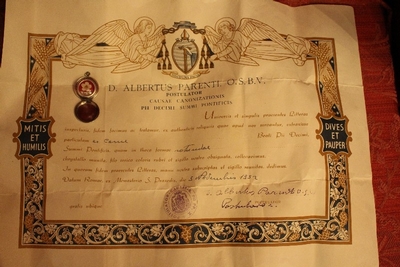 Relic With Certificate Belgium 20th century