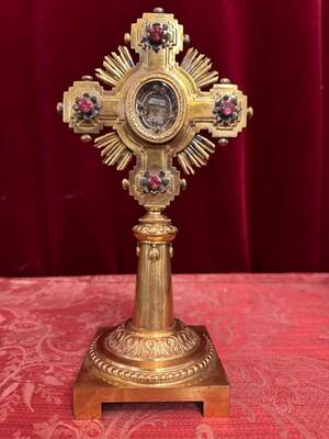 Reliquary - Relic Ex Ligno S. Crucis D.N.J.C. With Original Case en Bronze / Gilt / Stones / Glass, Italy 19 th century ( Anno 1875 )