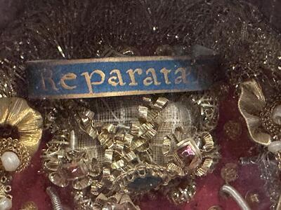 Reliquary - Relic Ex Ossibus Relics St. Clemens M. St. Reparata M. St. Fausti M.  en Monastery Hand - Work / Wood / Glass / Fabrics, Northern Italy 18 th century ( Anno 1785 )
