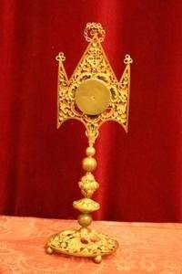 Reliquary - Relic Of The True Cross. No Document en Brass - Gilt - Semi Precious Stones , France 19th century (anno 1870)