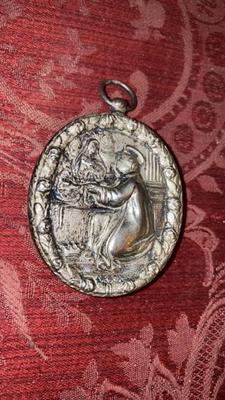 Reliquary - Relic Silver. Relics : St. Joseph. Domo Laurentii. S. Ludovicus. S. Honorati. S. Eduardi. en Silver/ Glass / Originally Sealed, Italy  19 th century ( Anno 1840 )