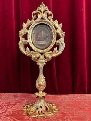 Reliquary - Relic Ex Arcus Sepulcre St. Jean Baptist De La Salle style Rococo - Style en Bronze / Brass / Polished and Varnished / Glass, Belgium  19 th century ( Anno 1865 )