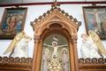 Altar style Romanesque en Oak wood, France 19th century ( Anno 1870 )