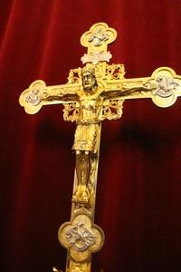 Altar - Cross Polished And Varnished. Weight 4.15 Kgs. style Romanesque en Bronze, France 19th century