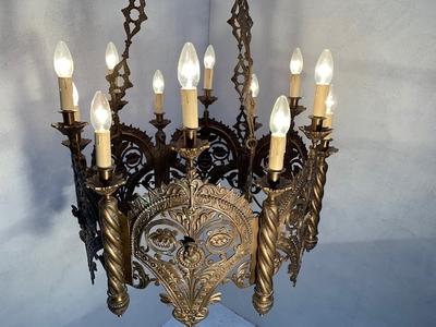 Chandelier style Romanesque en Bronze, France 19 th century