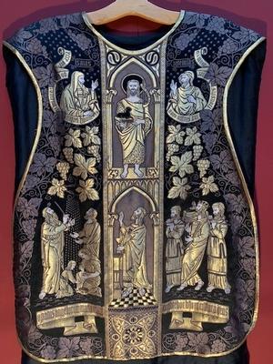 Chasuble By : Maison J.A. Henry. style Romanesque en Fabric, Lyon France 19th century ( anno 1820 )